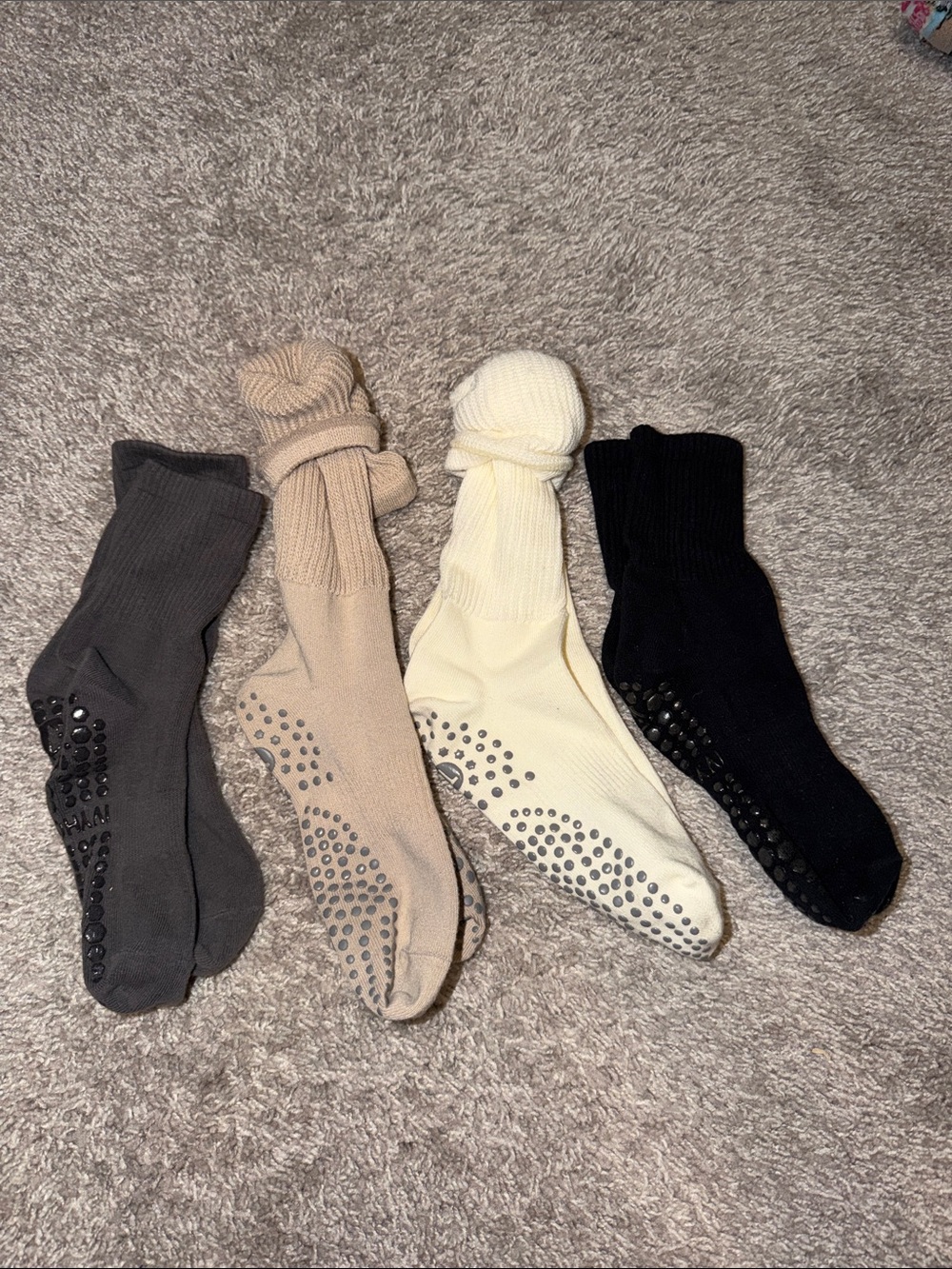 NWOT Pilates Socks – Black, Cream, Beige, Gray